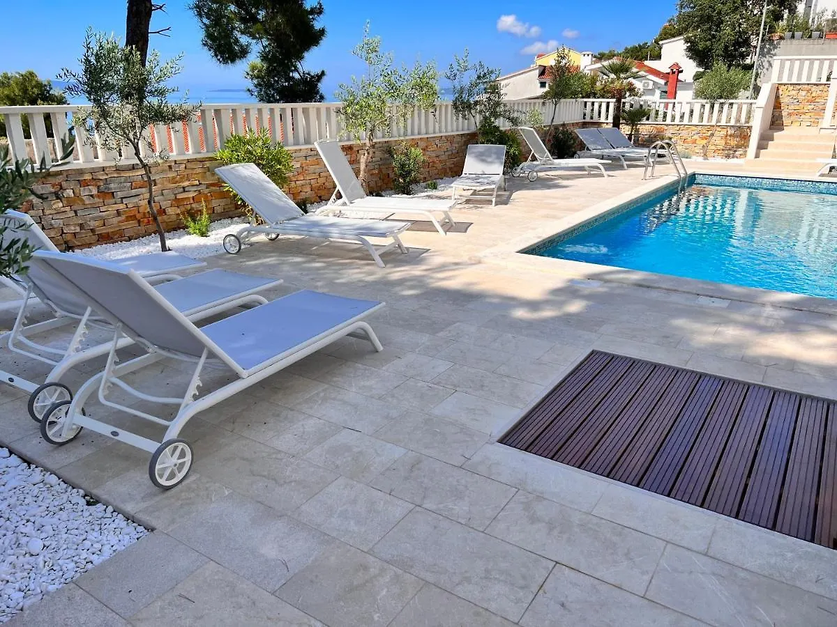 Luxury Beachfront Villa Carlisa Čiovo Chorwacja